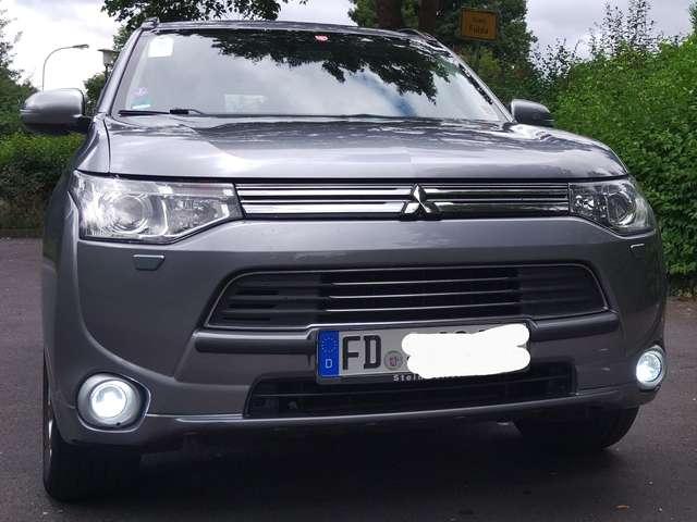 Mitsubishi Outlander Outlander 2.0 4WD Plug-In Hybrid Plus PHEV