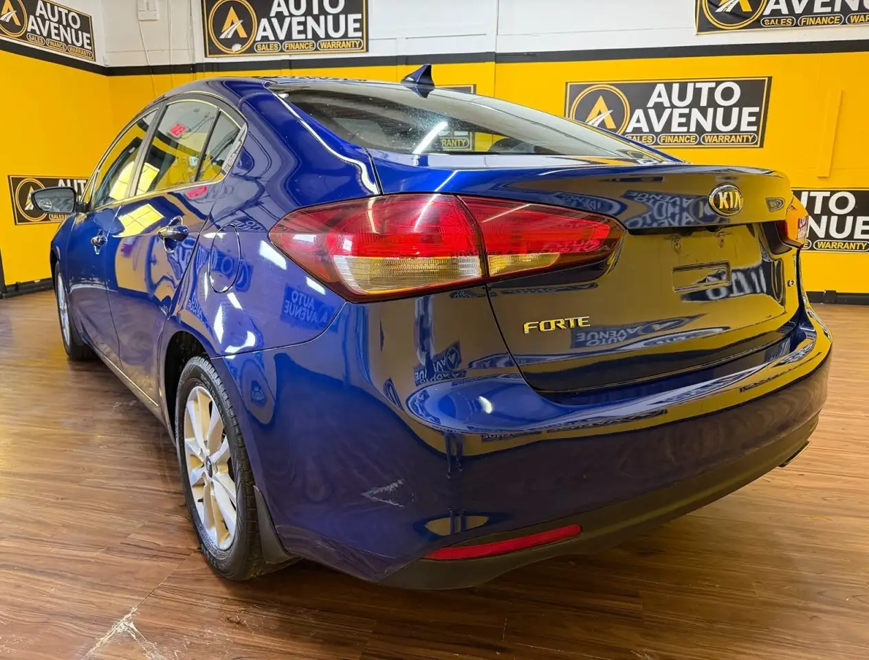 Kia Forte снимка Kia Forte
