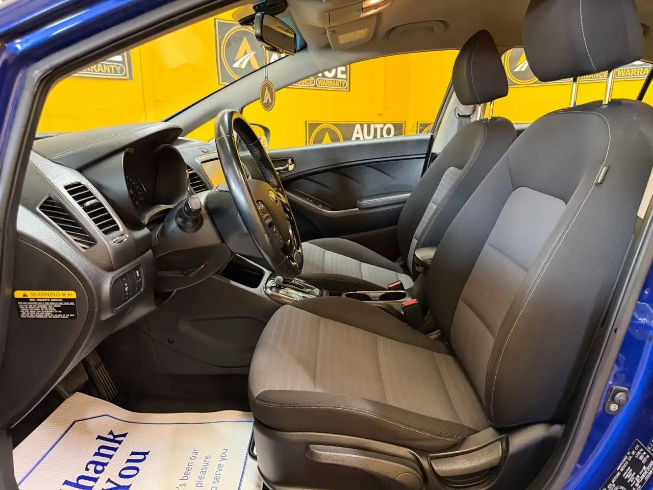 Kia Forte снимка Kia Forte