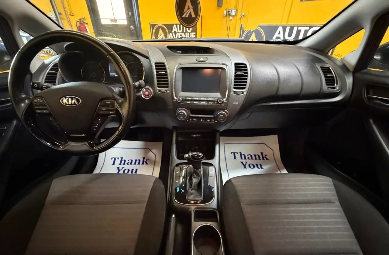 Kia Forte снимка Kia Forte