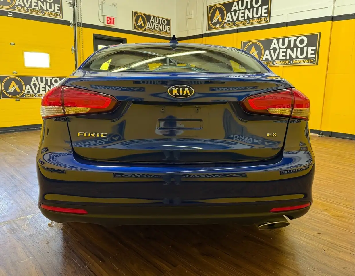 Kia Forte снимка Kia Forte