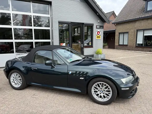 BMW Z3 Roadster 6 cilinder,widebody. 2.0 S