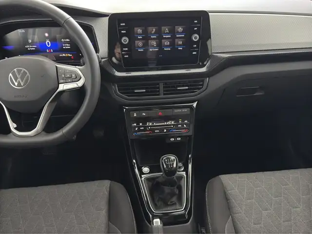 Volkswagen T-Cross view 10