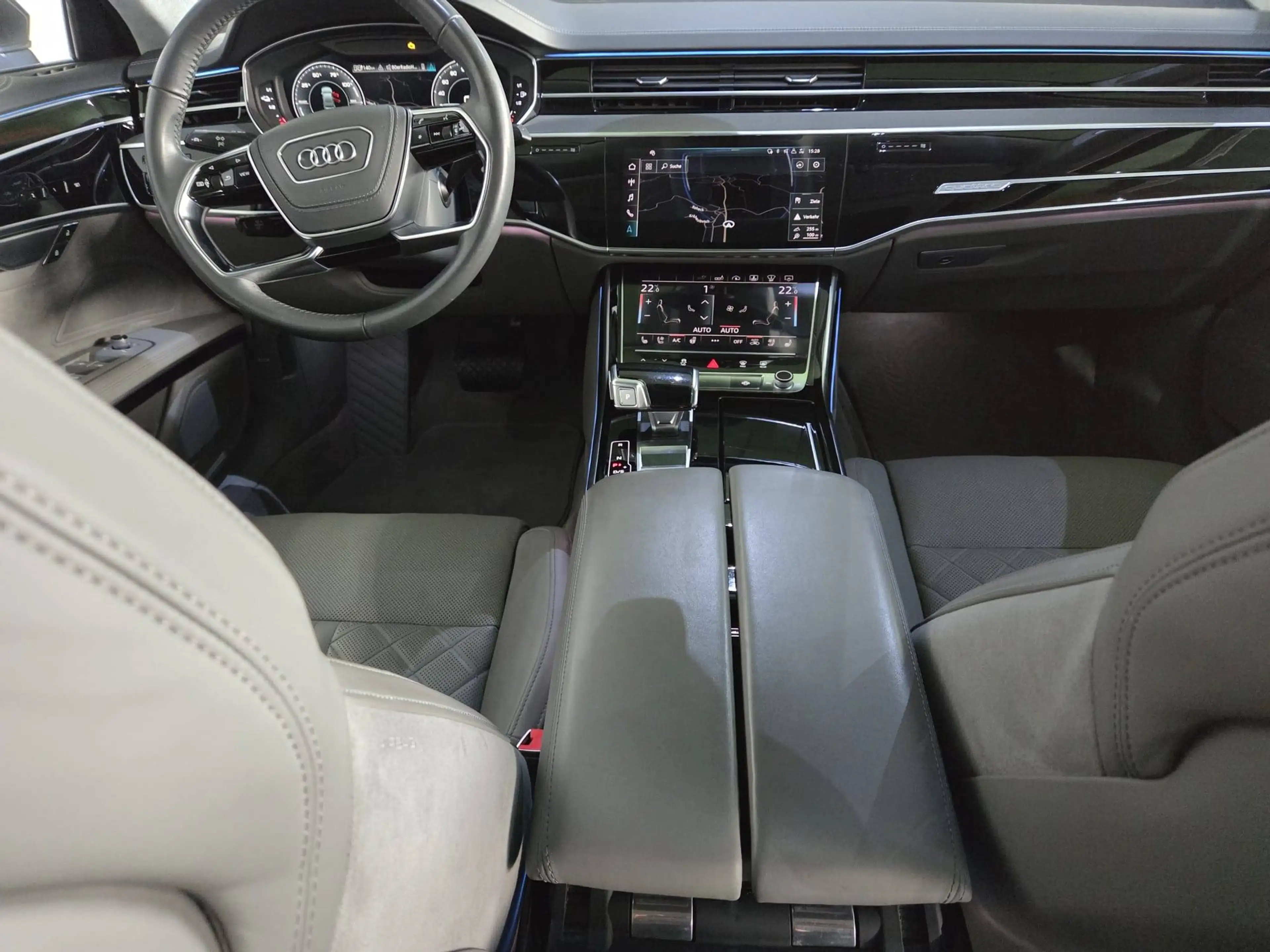 Audi A8 60 TFSI e quattro, Pano, Massage, Matrix, B&O — photo 15