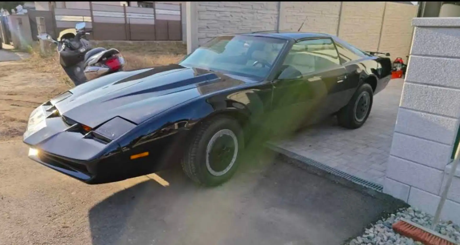 Pontiac Trans Am - 1