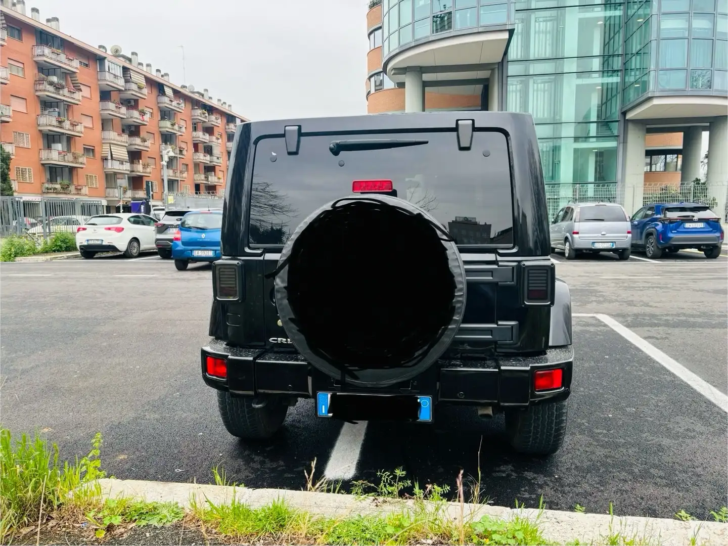 Jeep Wrangler Unlimited 2.8 crd Sahara auto Černá - 2