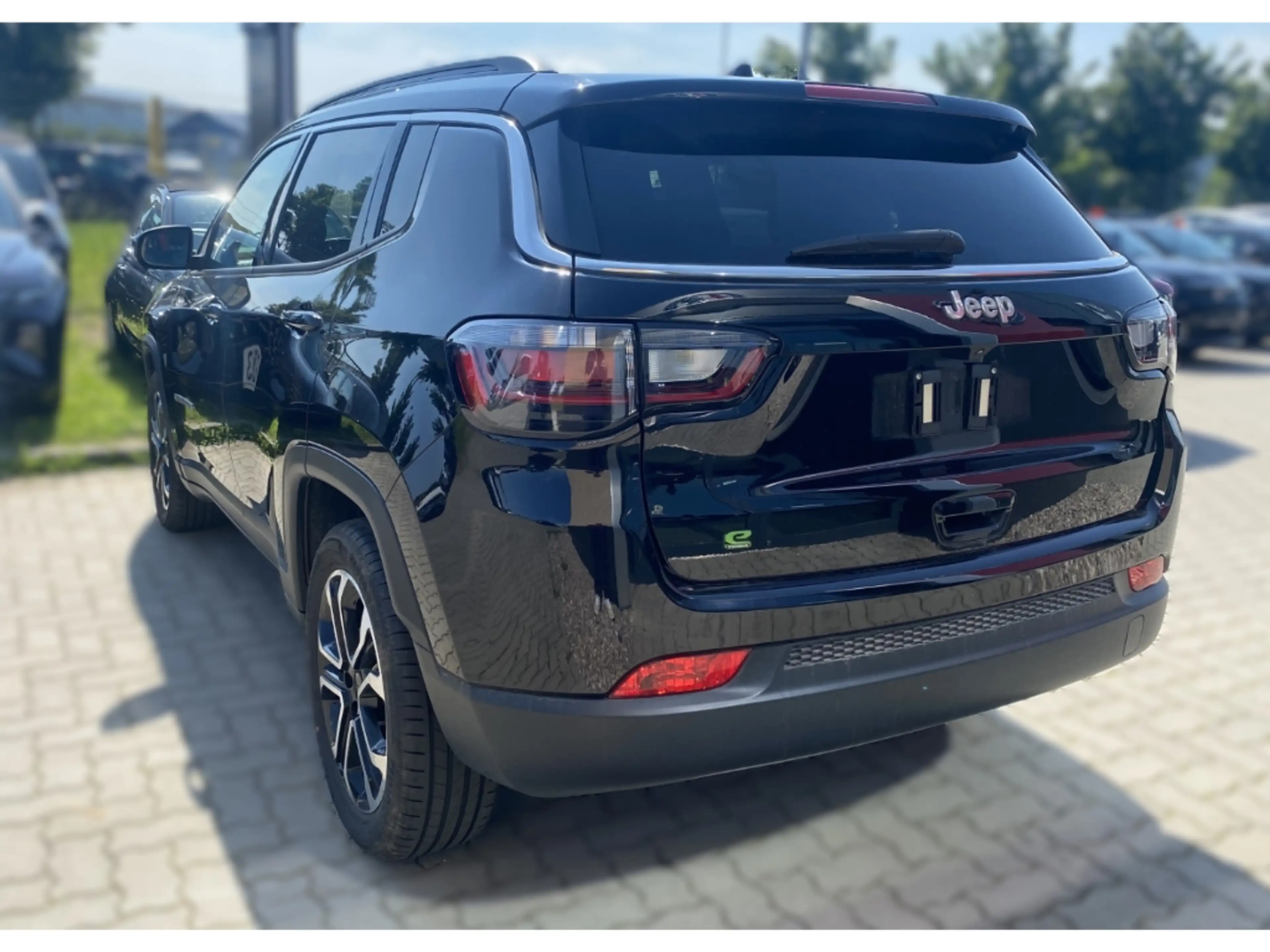 Jeep Compass Limited Mild-Hybrid FWD *Lenkradheizung *Apple Car — photo 7
