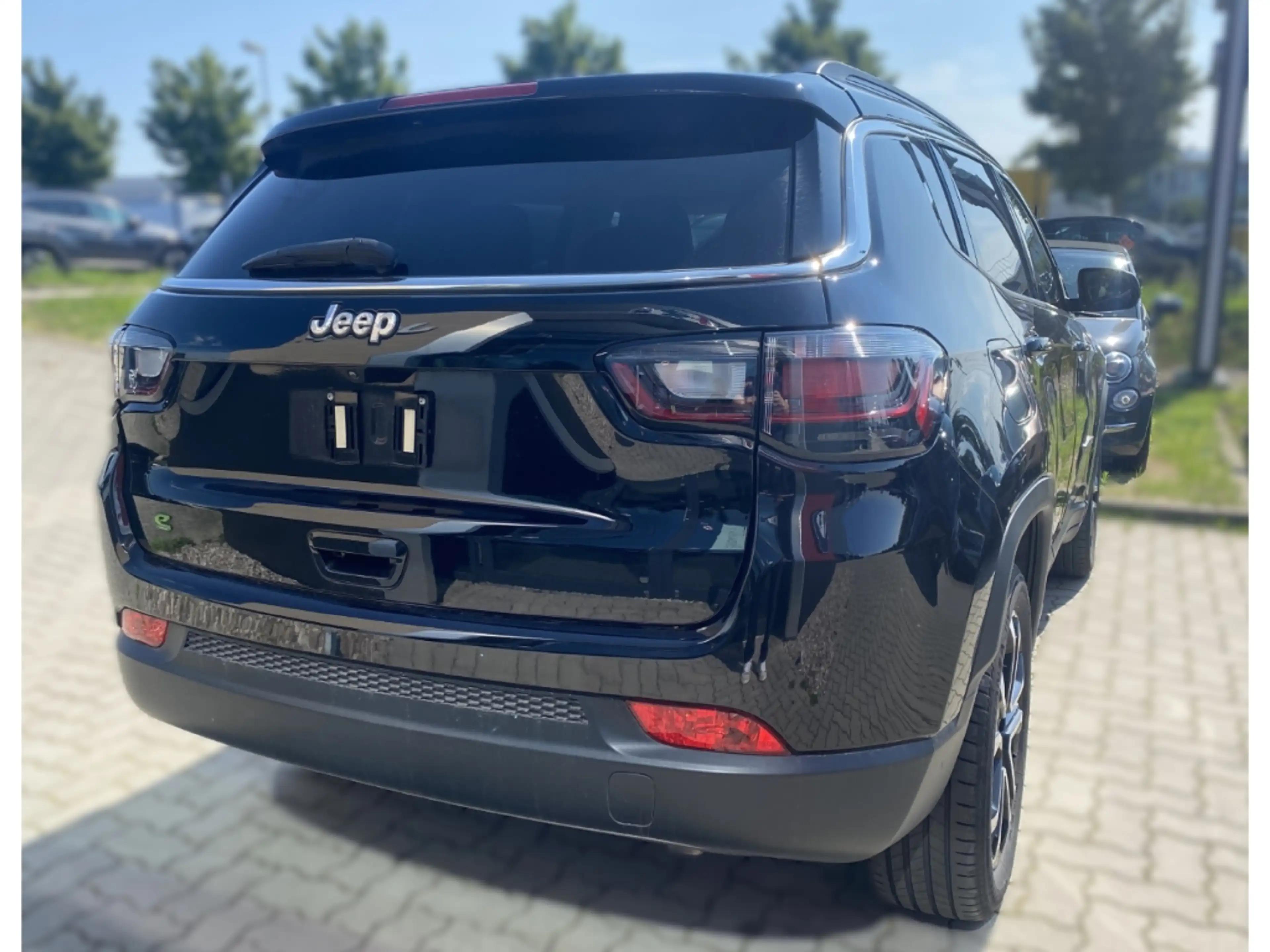Jeep Compass Limited Mild-Hybrid FWD *Lenkradheizung *Apple Car — photo 8