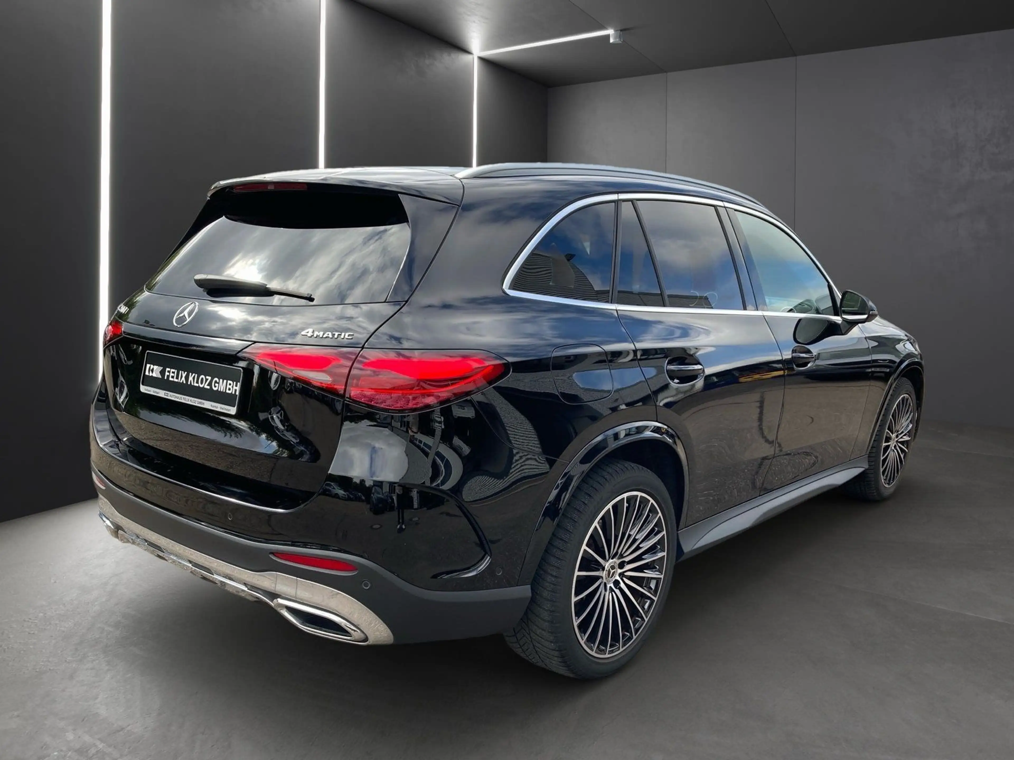 Mercedes-Benz GLC 200 4M AMG*Leder*Kamera*1.Hand*LED*CarPlay* — photo 3