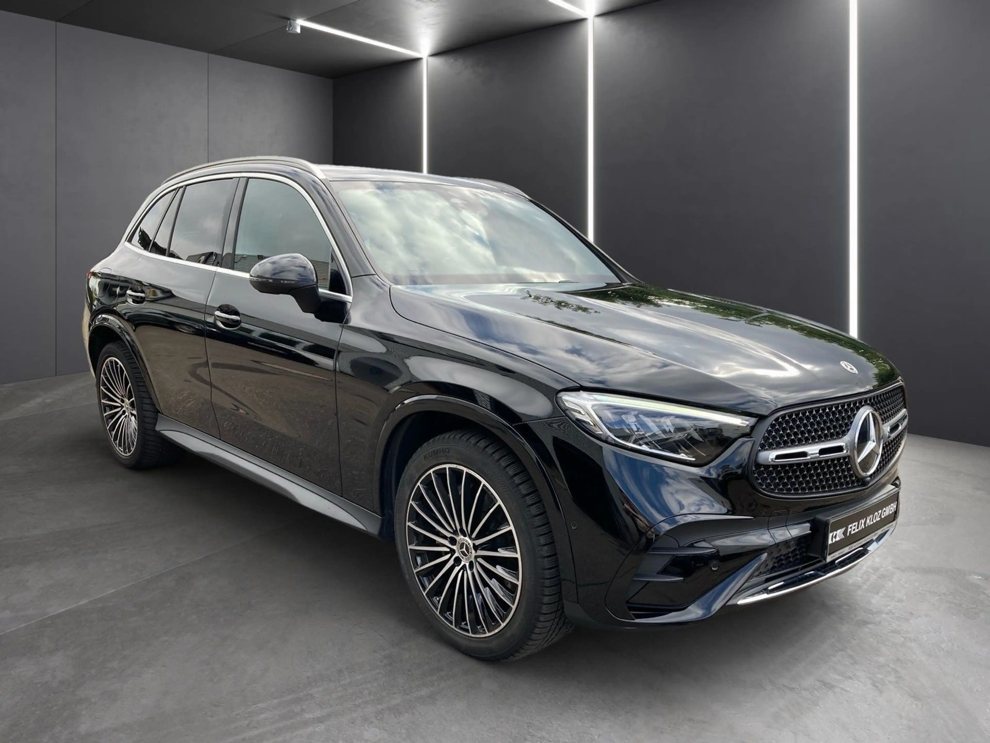 Mercedes-Benz GLC 200 4M AMG*Leder*Kamera*1.Hand*LED*CarPlay* — photo 2