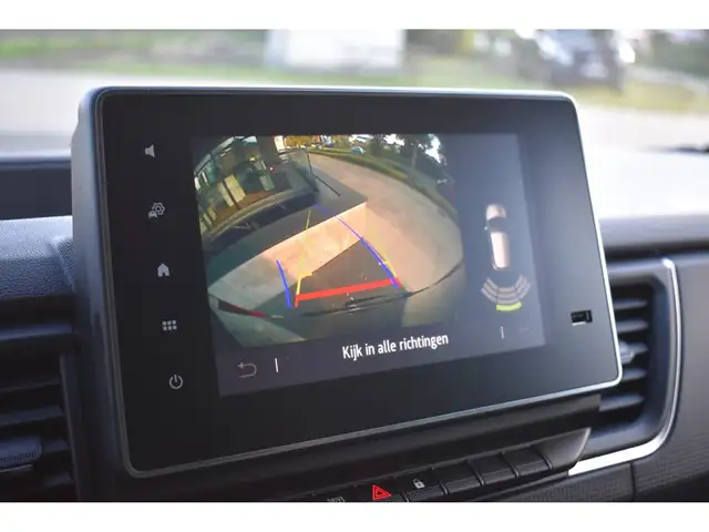 Renault Trafic view 9