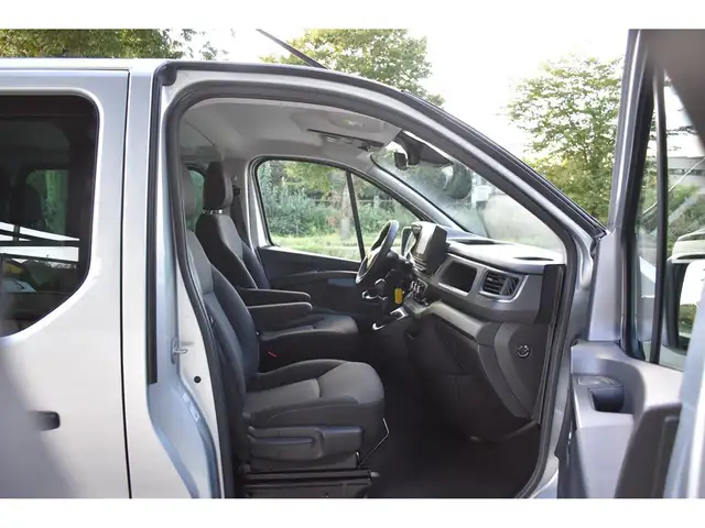 Renault Trafic view 14