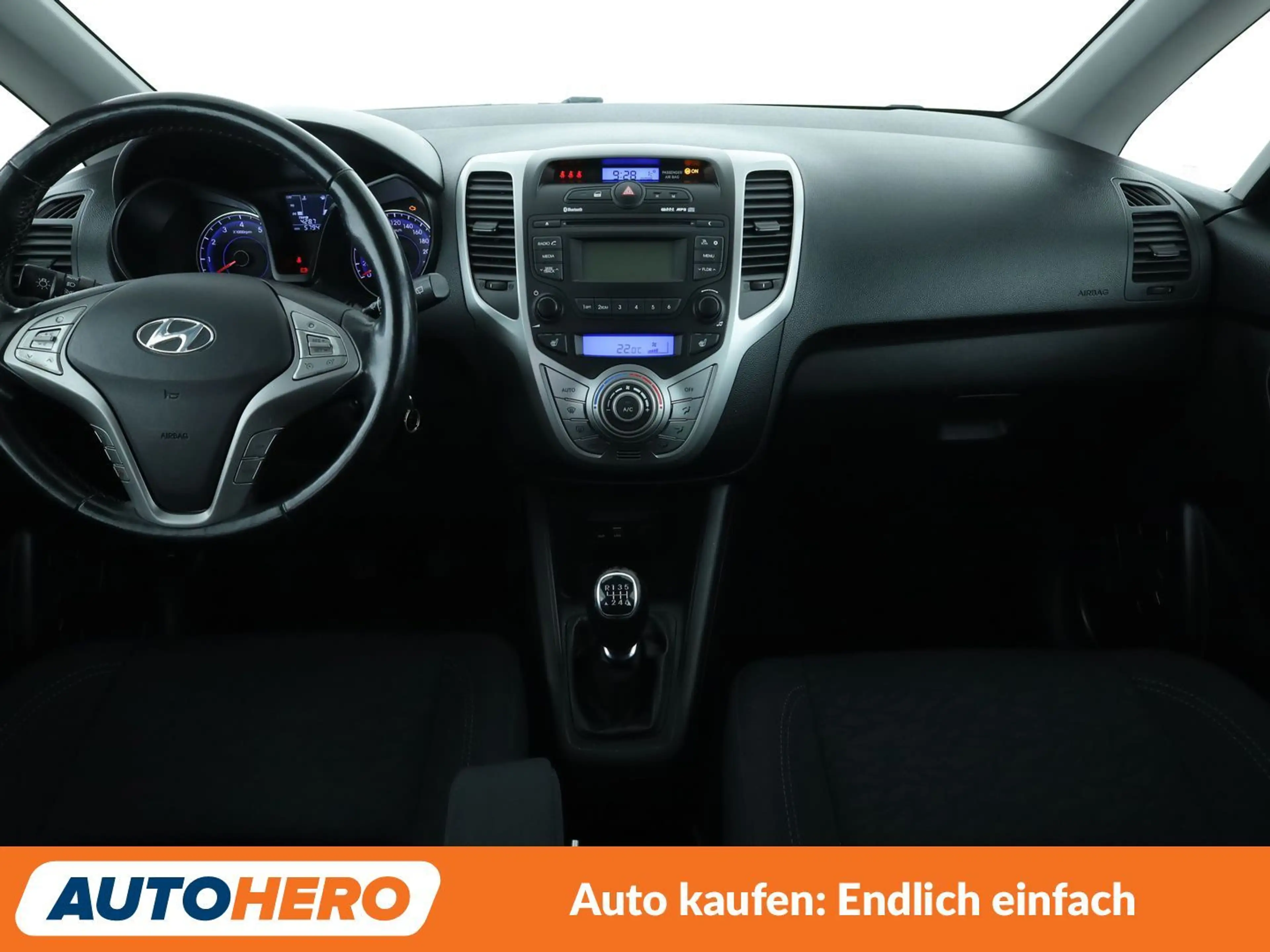 Hyundai iX20 1.6 Comfort*TEMPO*PDC*ShZ*LIM*KLIMA*USB* — photo 12