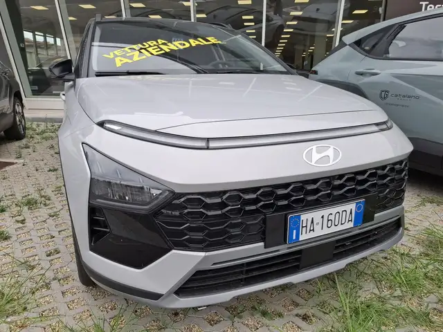 Hyundai Bayon view 3
