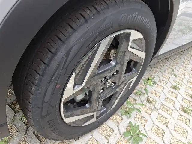 Hyundai Bayon view 9