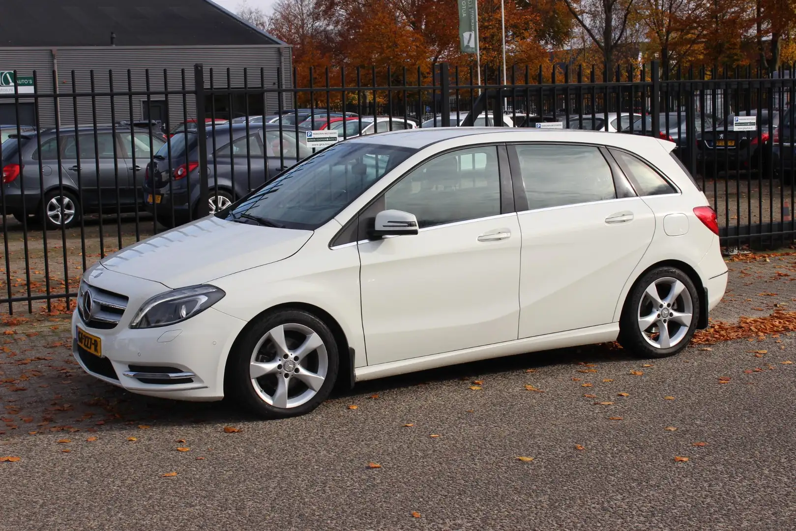 Mercedes-Benz B 180 CDI Prestige Blanc - 1