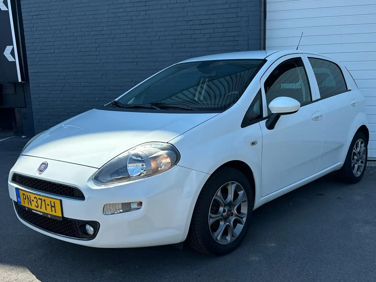 Fiat Punto Evo 0.9 TwinAir Sempre BTW/CLIMA/CRUISE/LMV/5D/PDC/NAV Bianco - 2