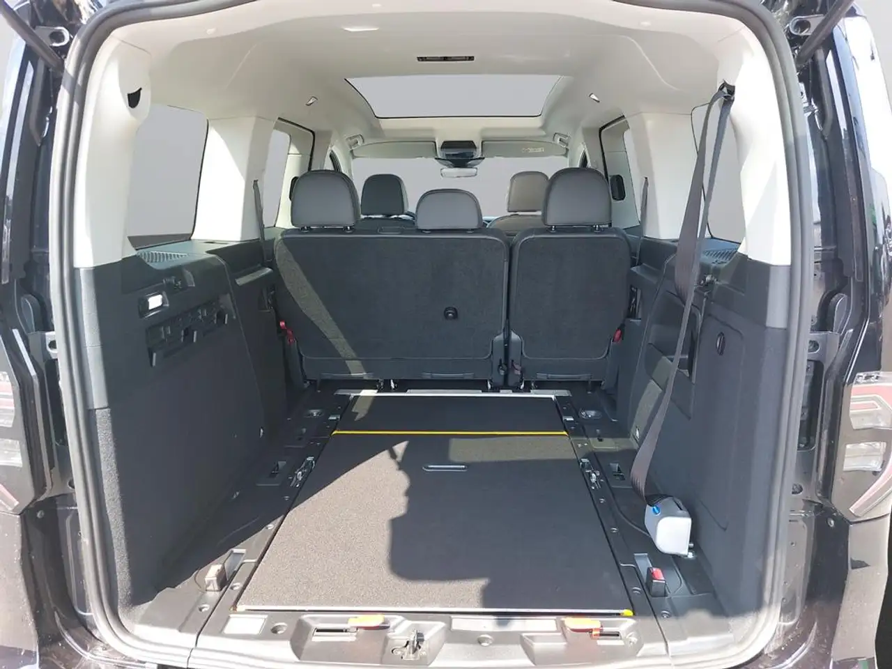 Volkswagen Caddy 2026 — фото 6