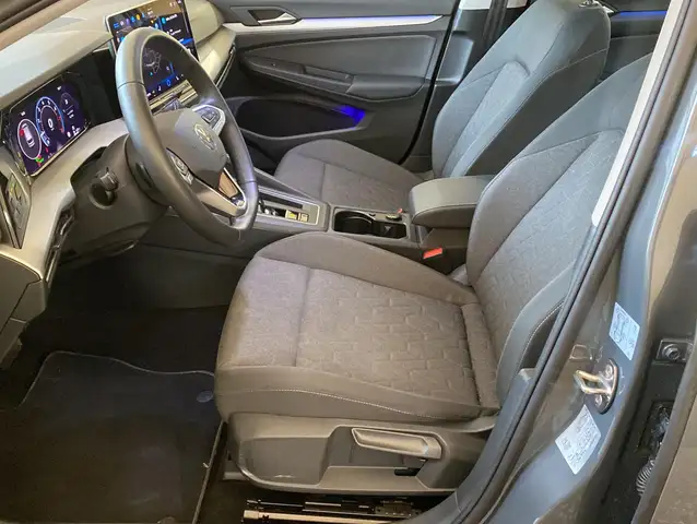 Volkswagen Golf view 9