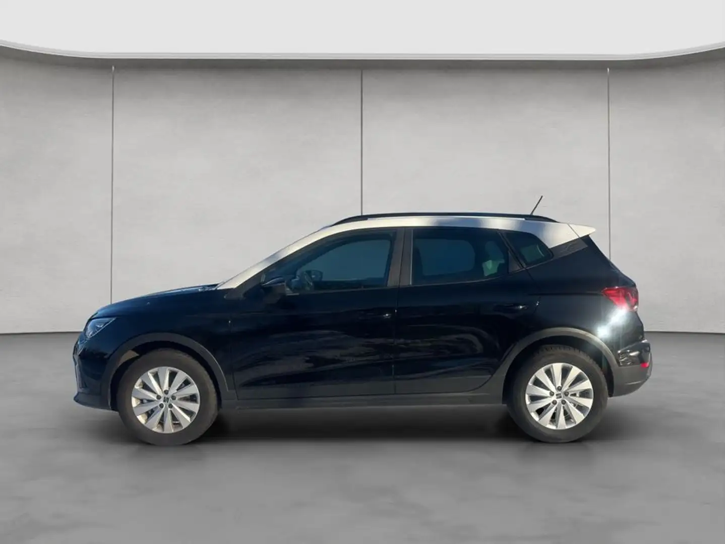 SEAT Arona 1.0 TSI DSG Style Zwart - 2