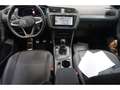 Volkswagen Tiguan 2.0 TDI Active Matrix ACC BLIS HuD Fekete - thumbnail 5