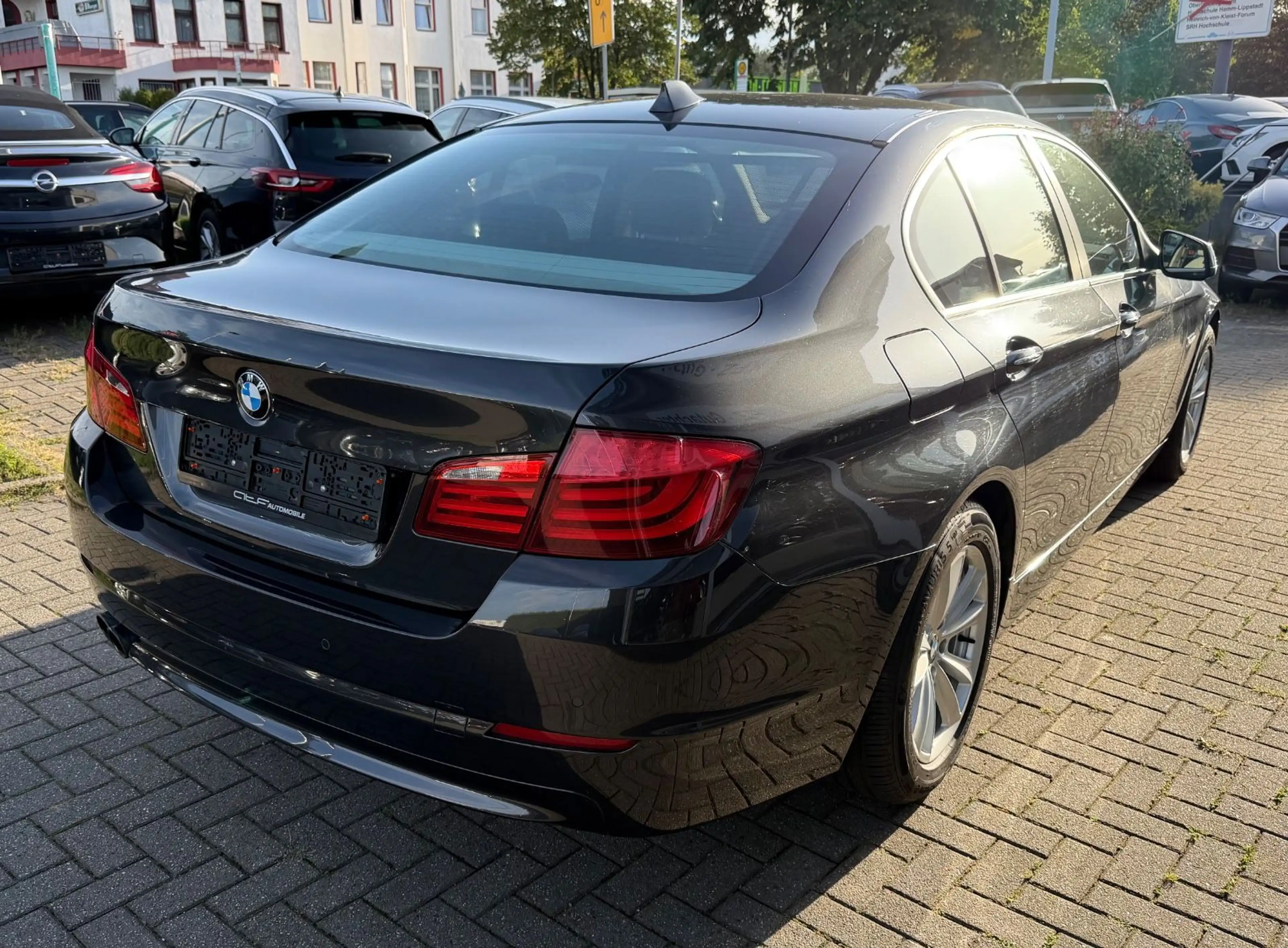 BMW 530 5 Limousine 530 i — photo 3