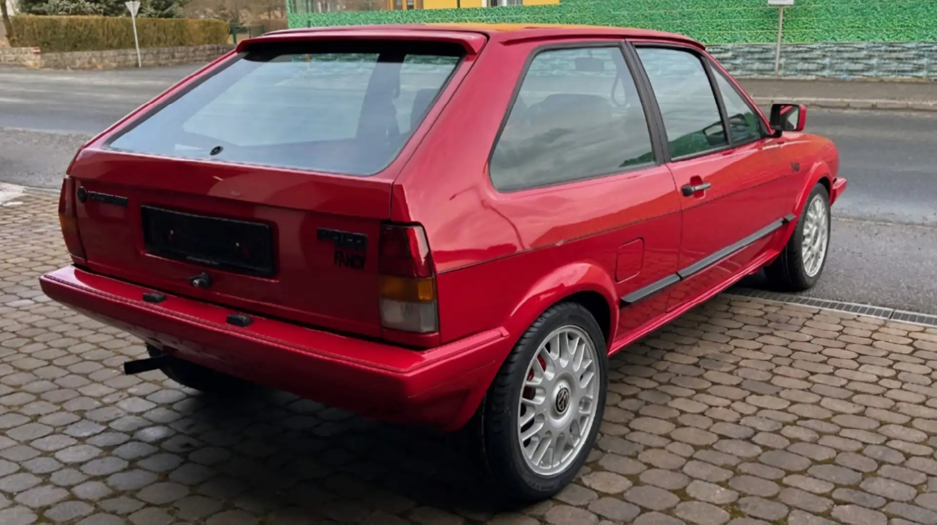 Volkswagen Polo Coupé Fancy WERTGUTACHTEN Rot - 2