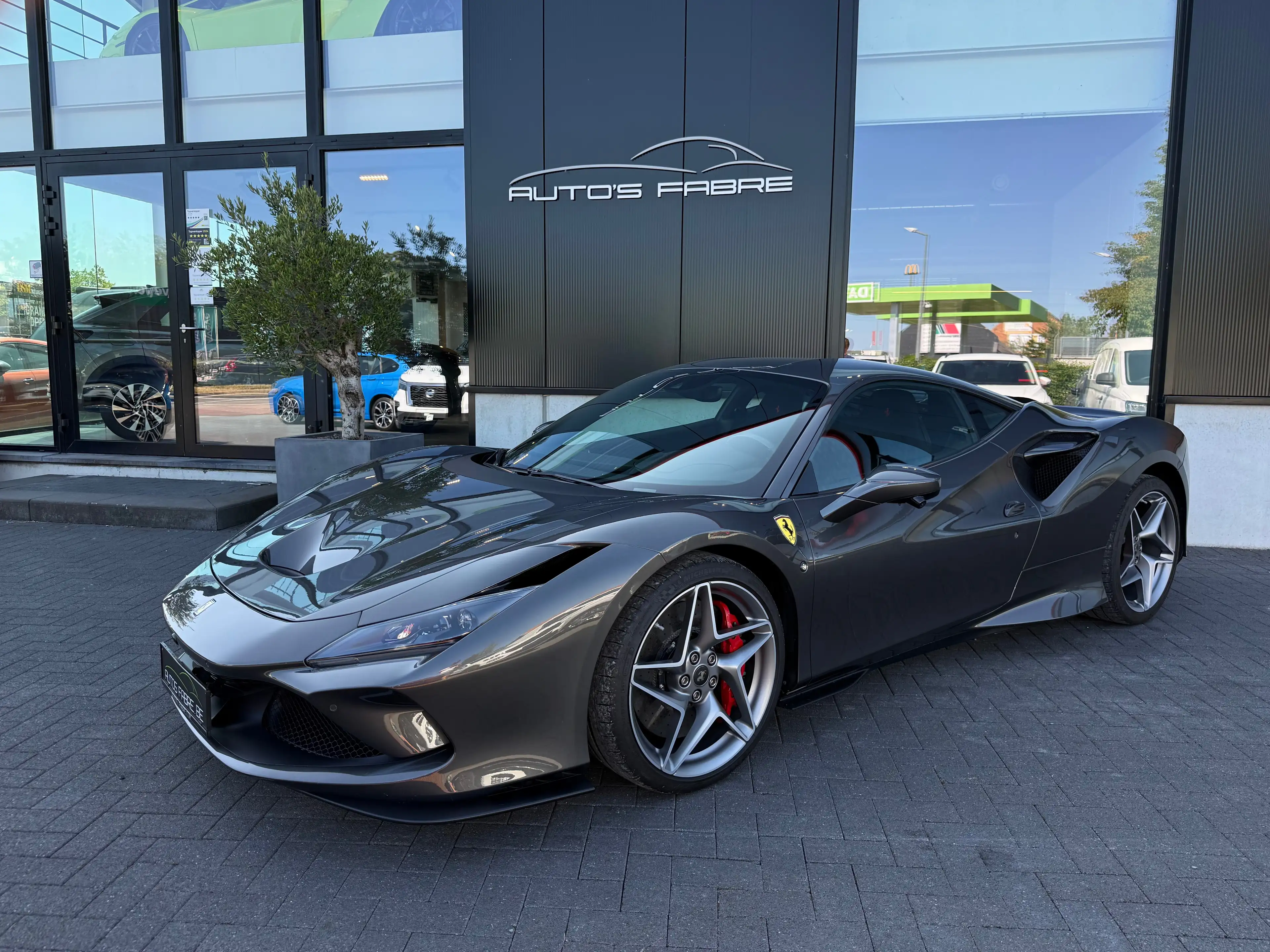 Ferrari F8 Tributo PPF l Matt carbon l Race seats l Ferrari approved — photo 6