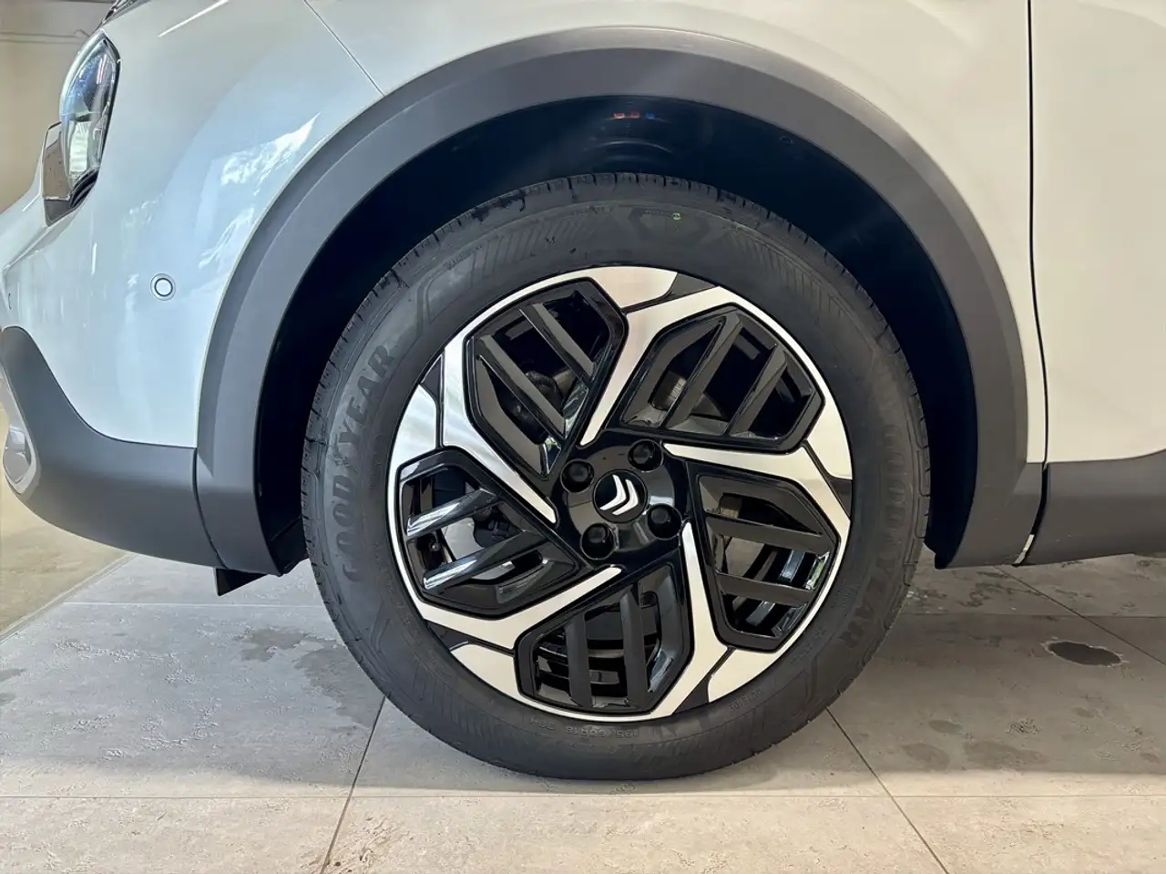 Citroen C4 Berline — photo 7