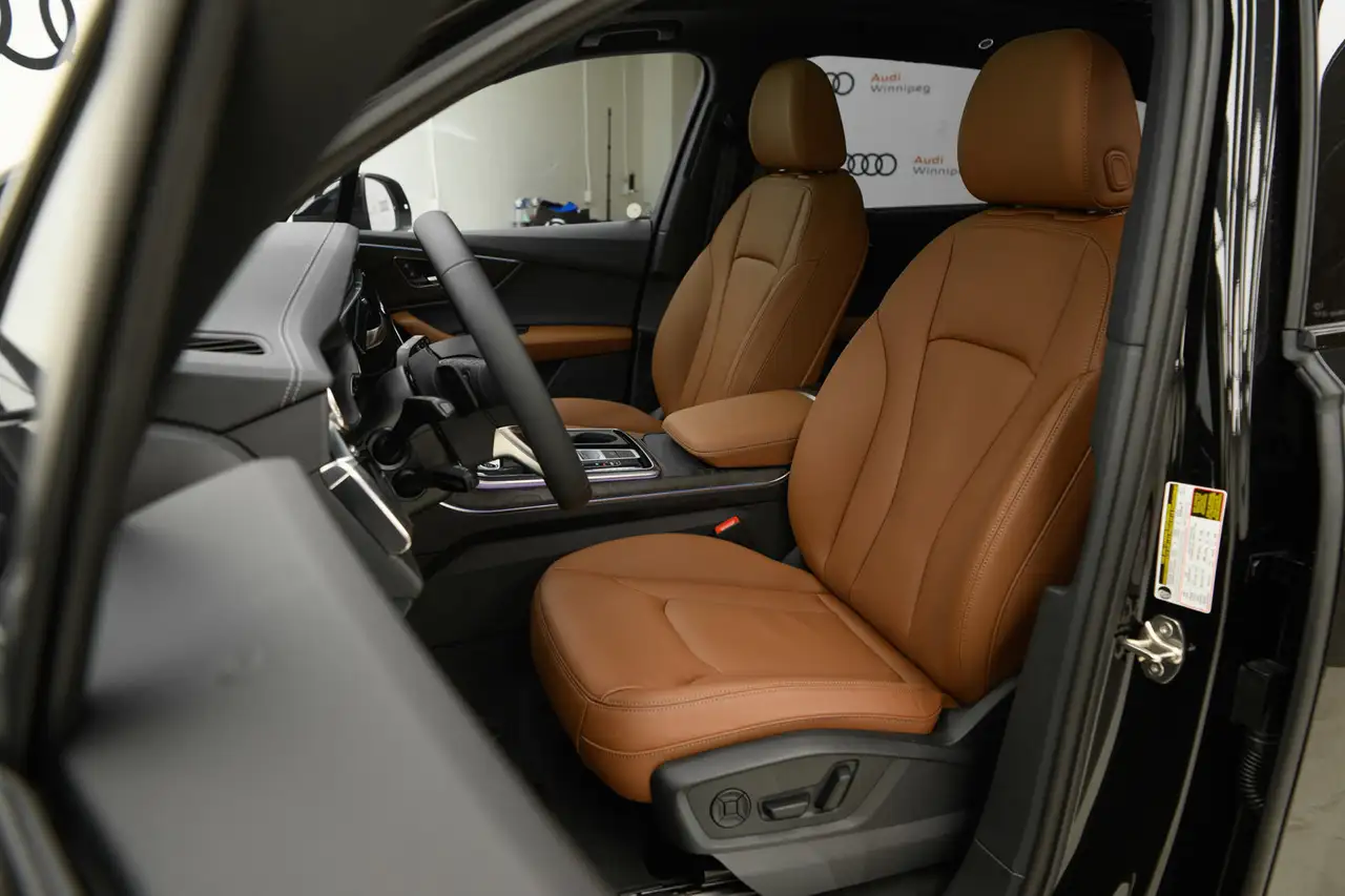 Audi Q7 снимка Audi Q7