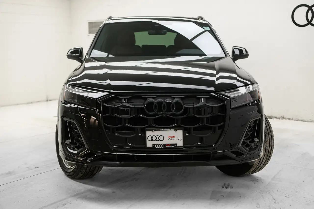 Audi Q7 снимка Audi Q7