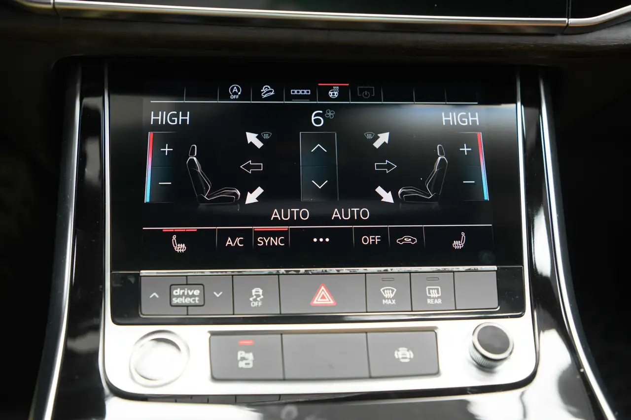 Audi Q7 снимка Audi Q7
