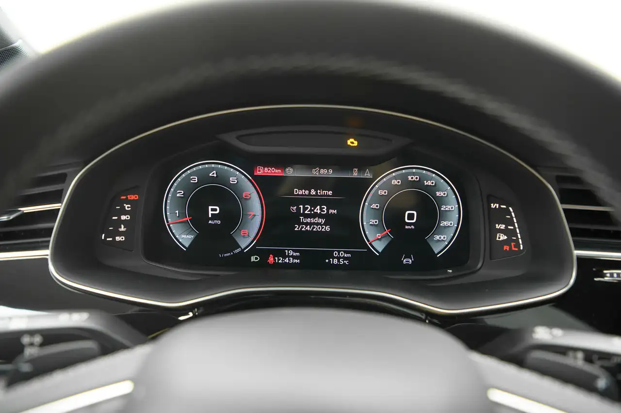 Audi Q7 снимка Audi Q7