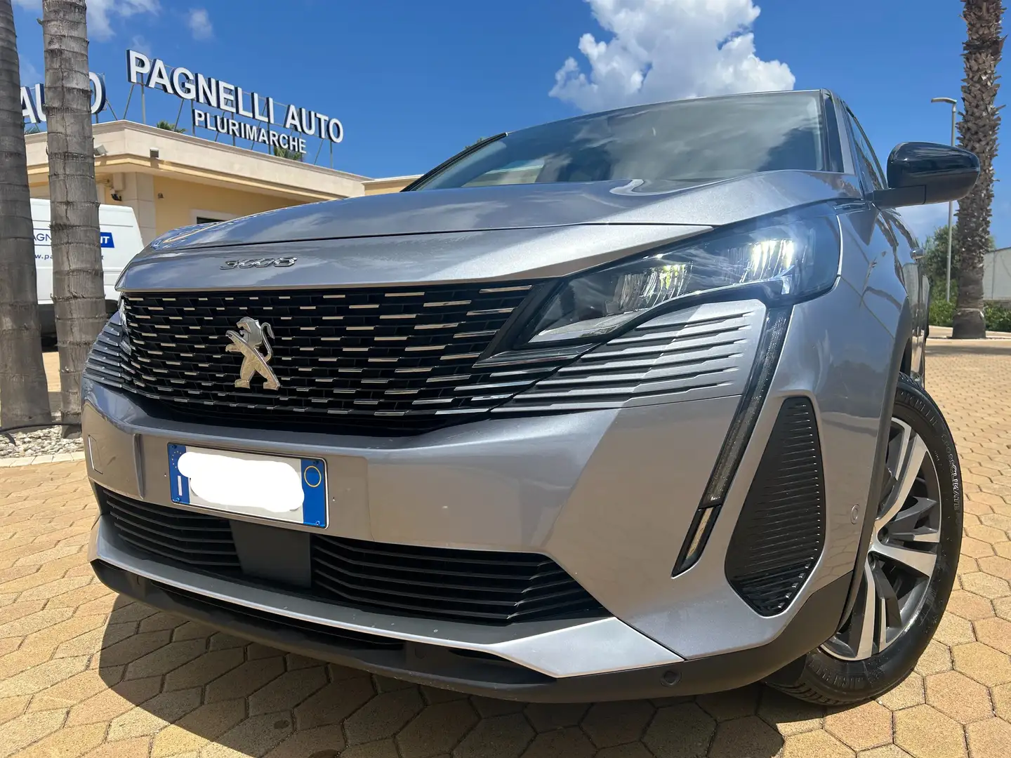 Peugeot 3008 1.5 bluehdi Allure Pack EAT8 AUTOM.-CER18 FULL OP Grigio - 1