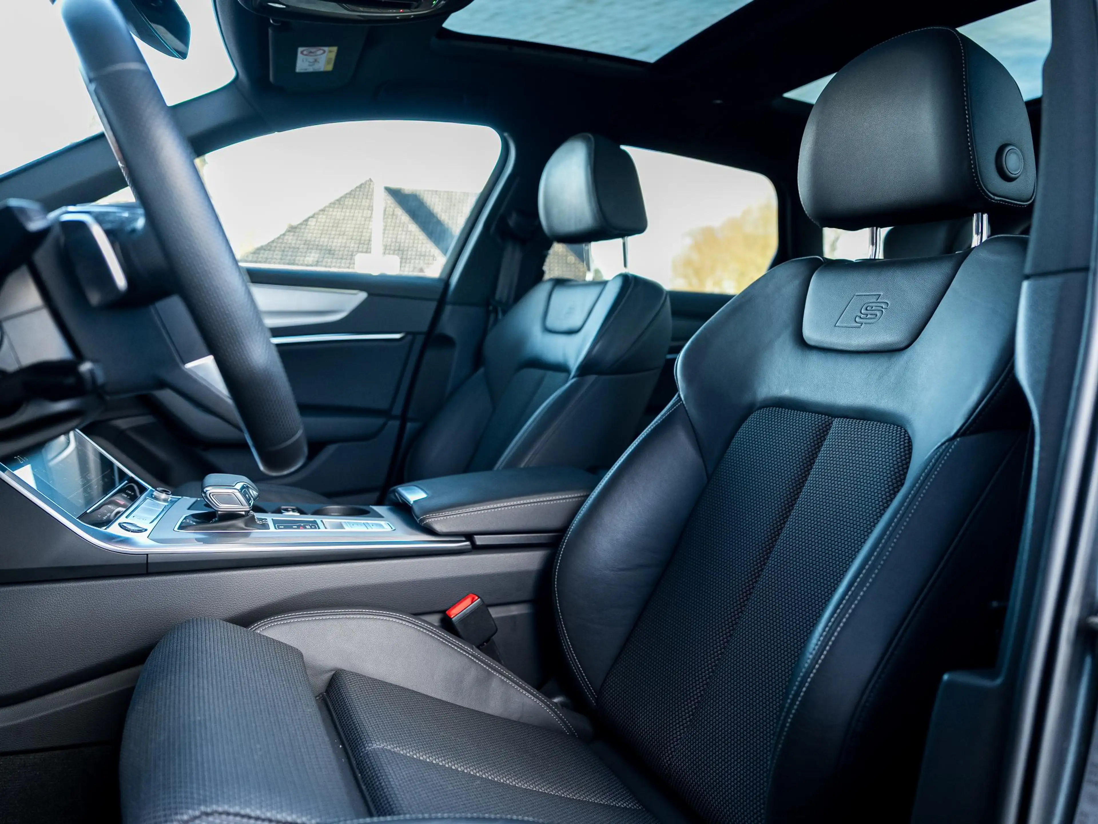 Audi A6 Avant 50 TFSI e quattro S edition S-Line | Origine — photo 44