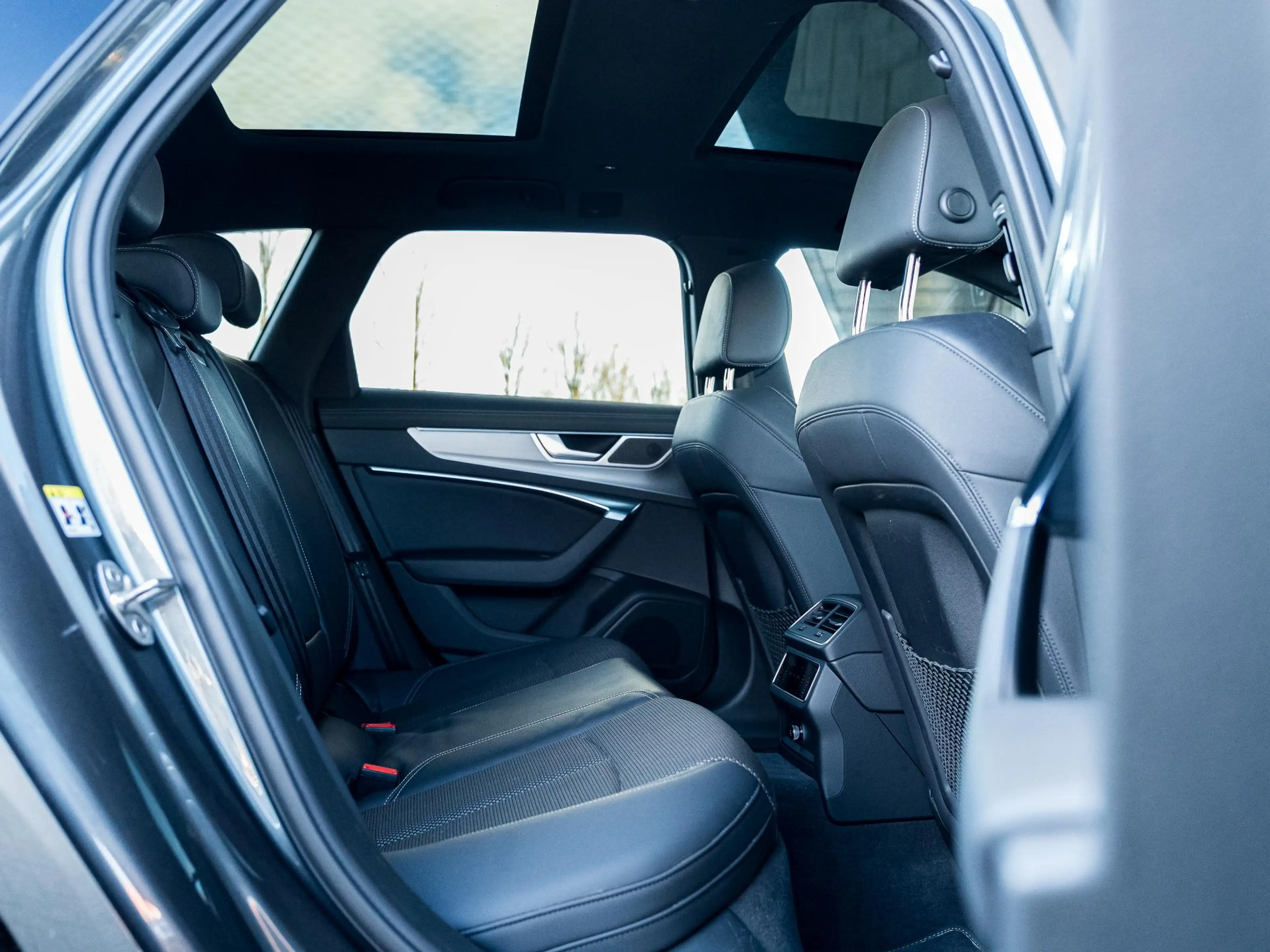 Audi A6 Avant 50 TFSI e quattro S edition S-Line | Origine — photo 35