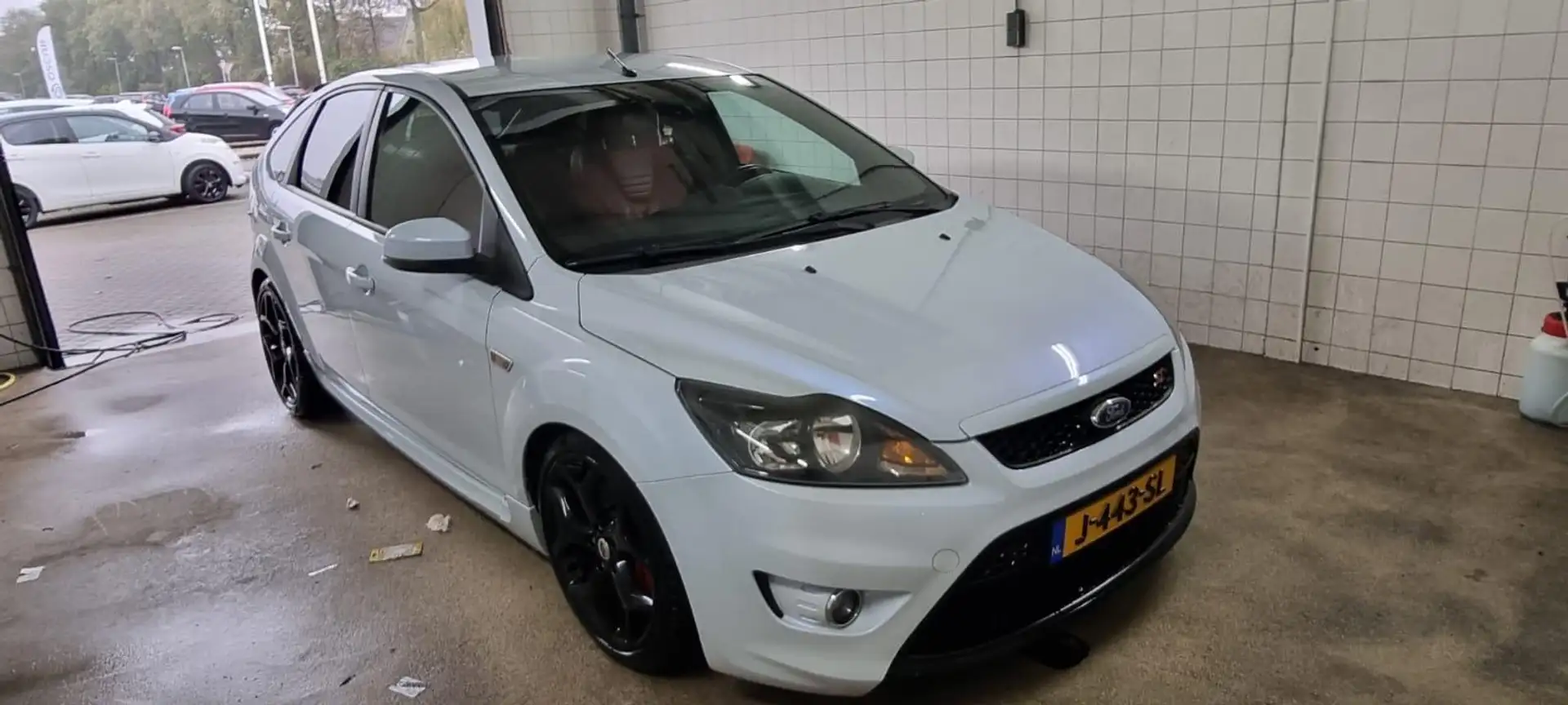 Ford Focus Focus 2.5 ST bom vol Wit - 2