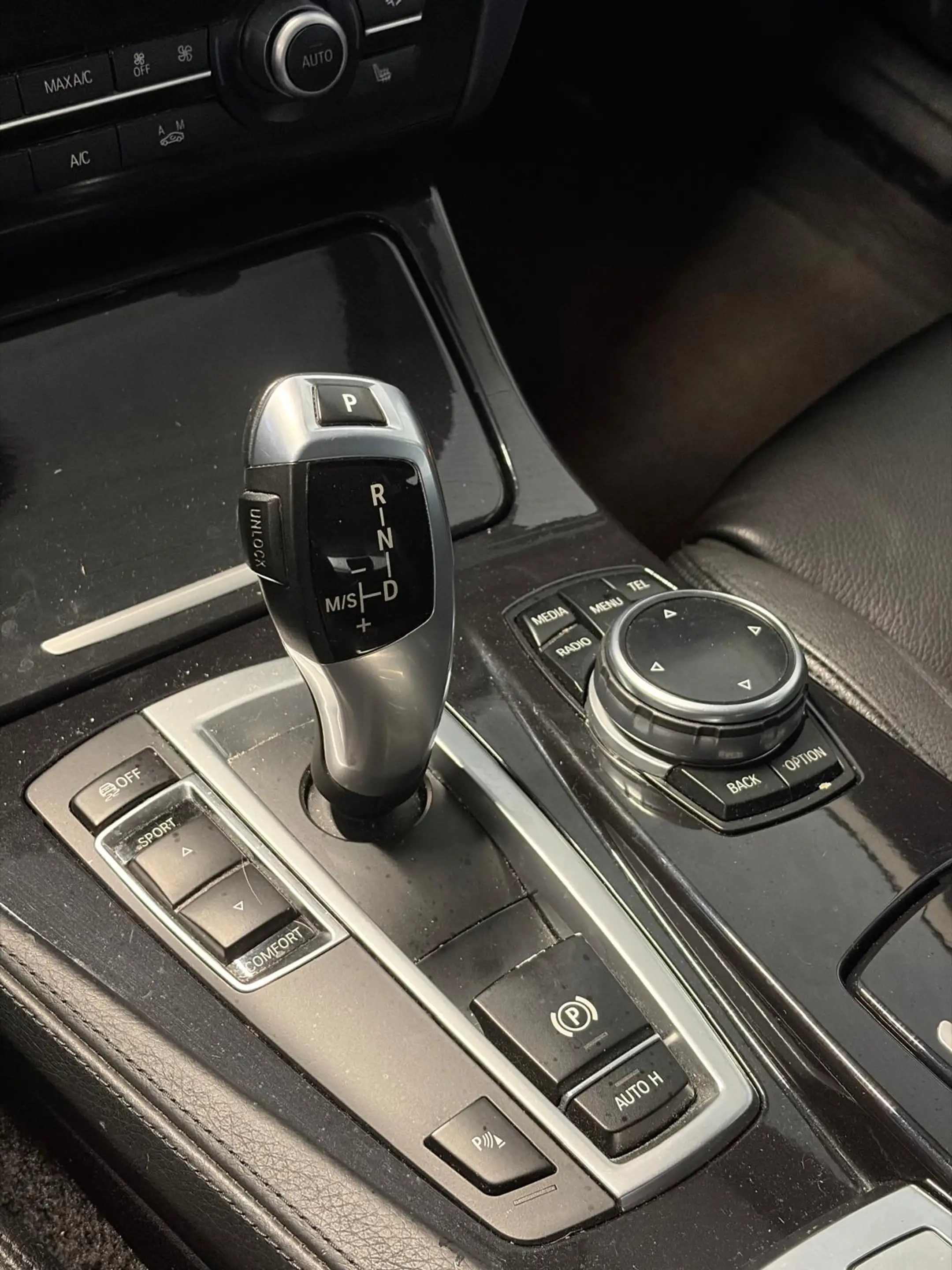 BMW 525 5-serie Touring 525d High Executive FACELIFT 218pk — photo 14