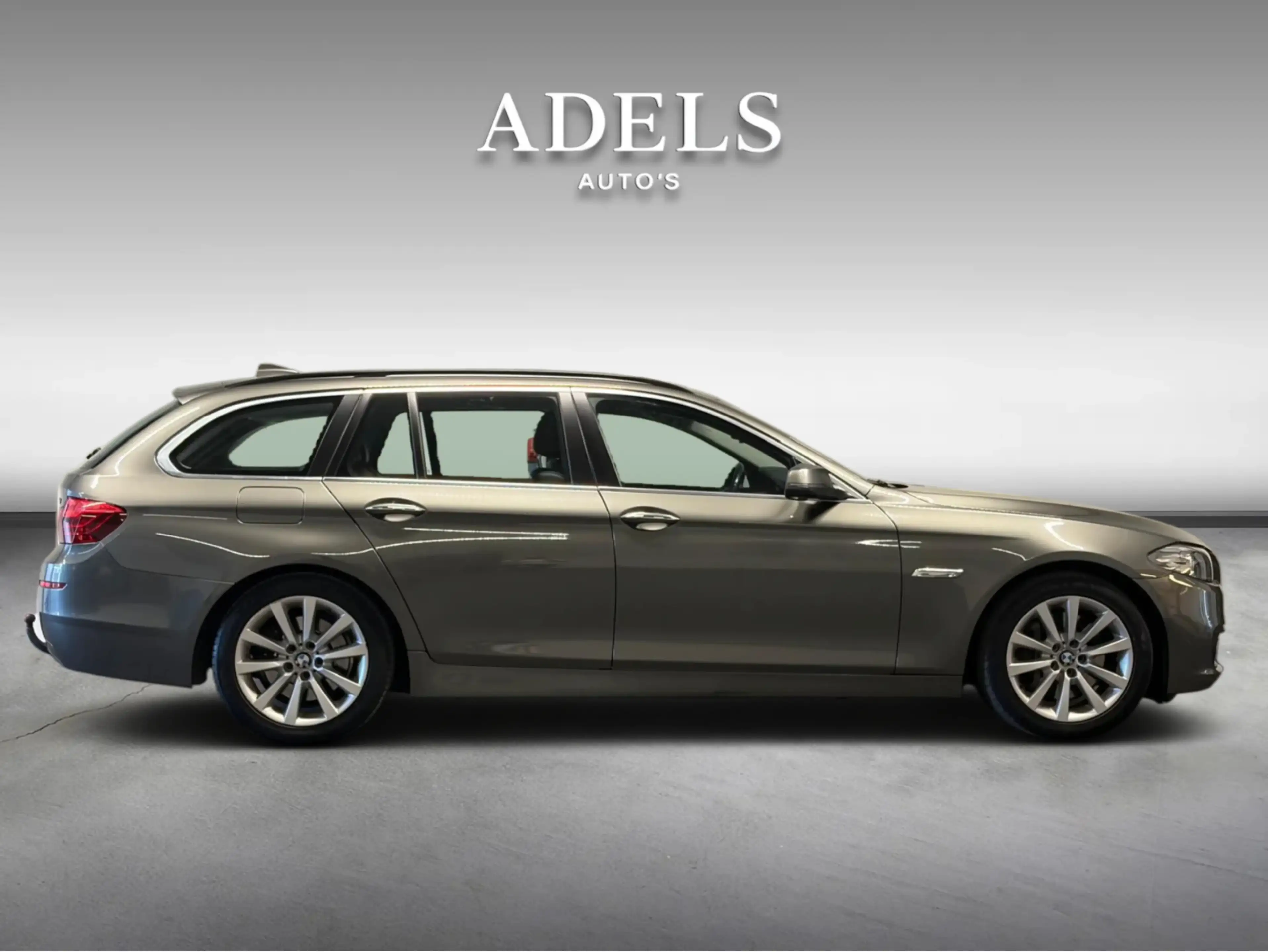 BMW 525 5-serie Touring 525d High Executive FACELIFT 218pk — photo 4