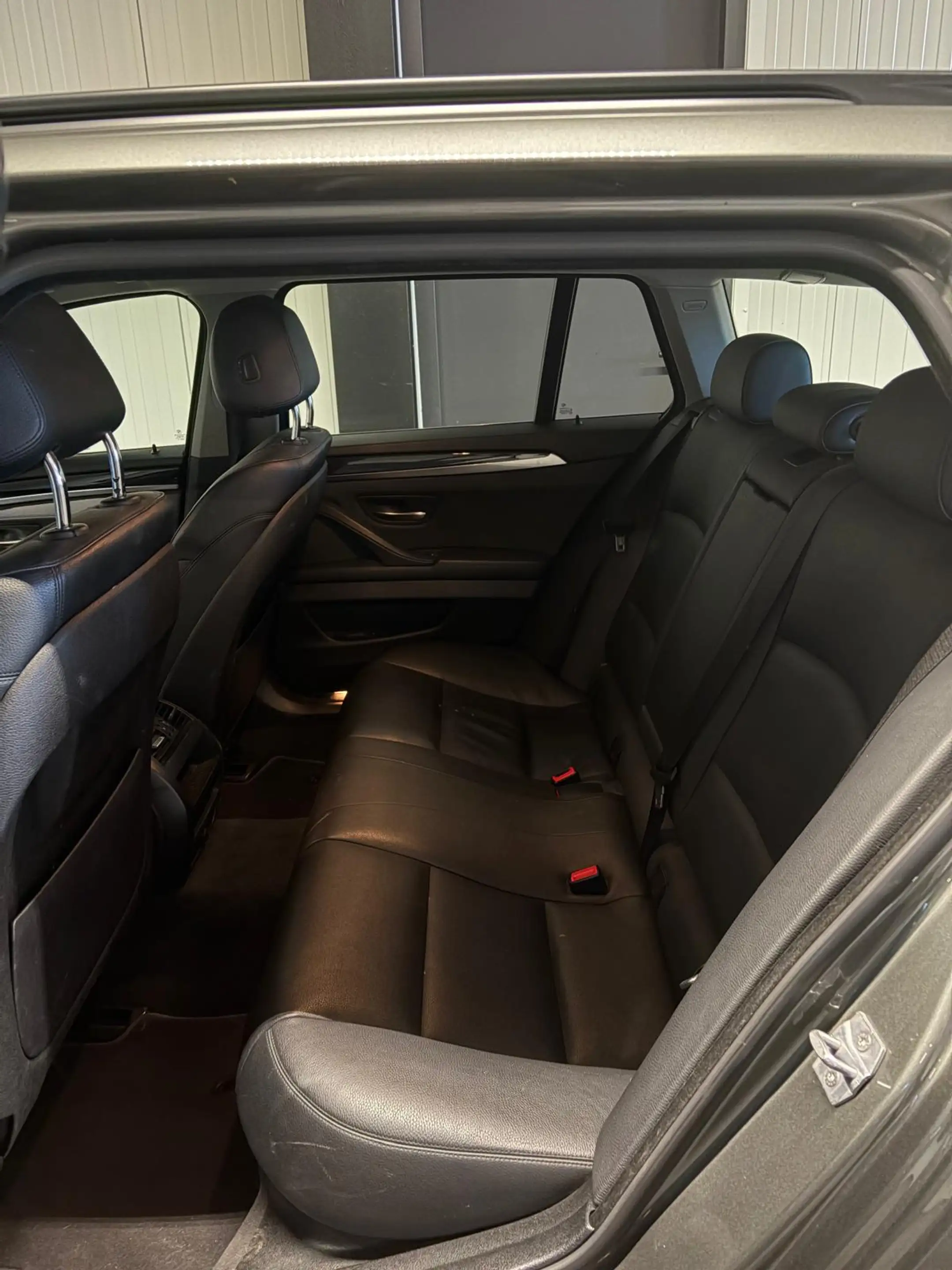 BMW 525 5-serie Touring 525d High Executive FACELIFT 218pk — photo 26