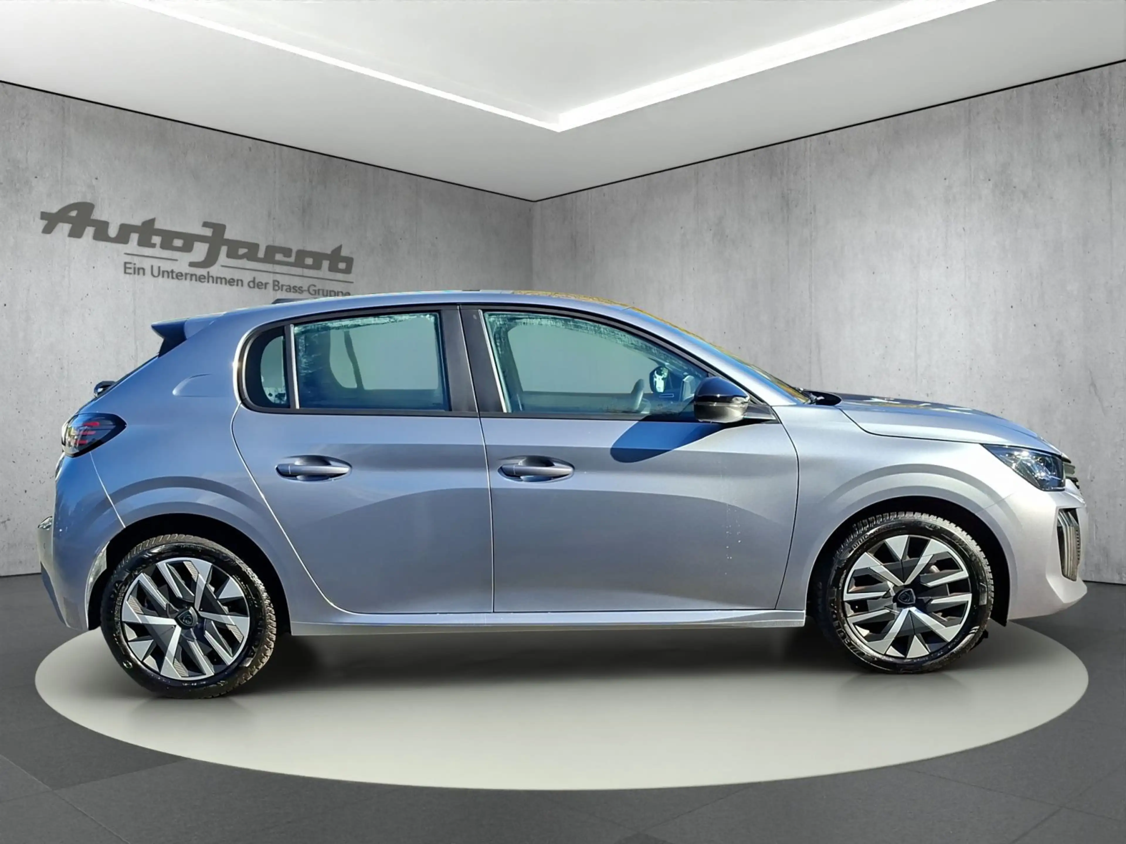 Peugeot 208 Active PureTech — photo 6