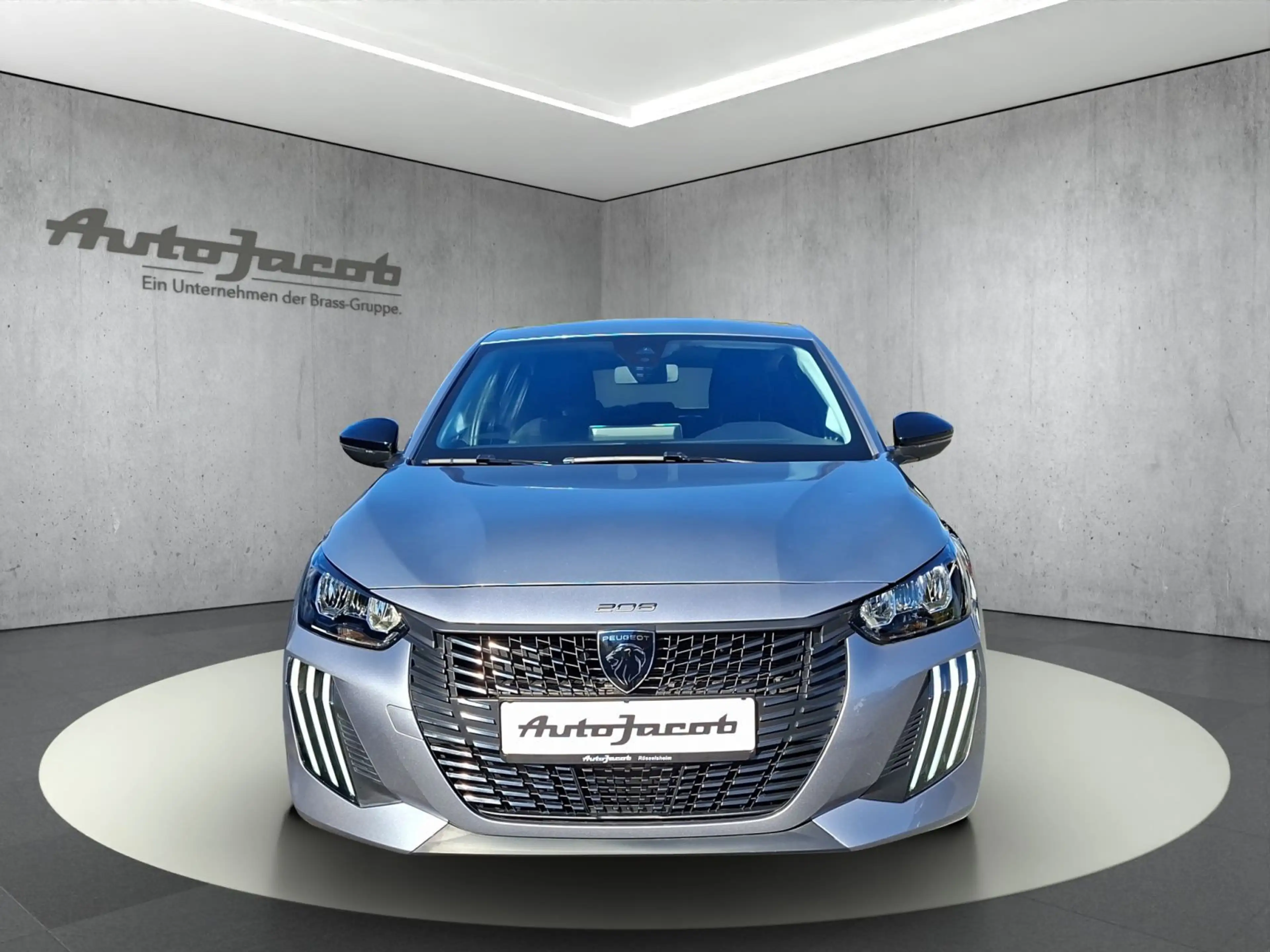 Peugeot 208 Active PureTech — photo 8