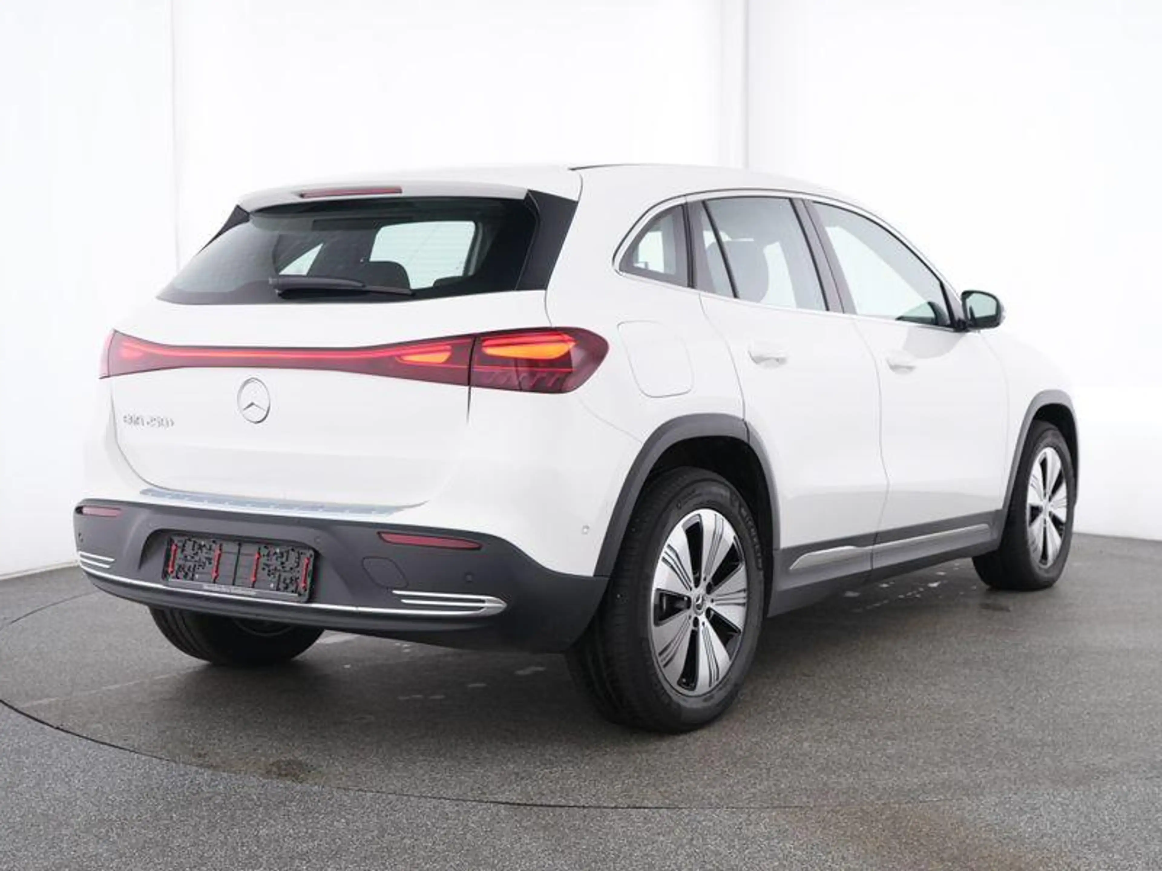 Mercedes-Benz EQA 250 +, Prog. Adv., SHZ, LHZ, Totwinkel, Rückkamera,... — photo 3