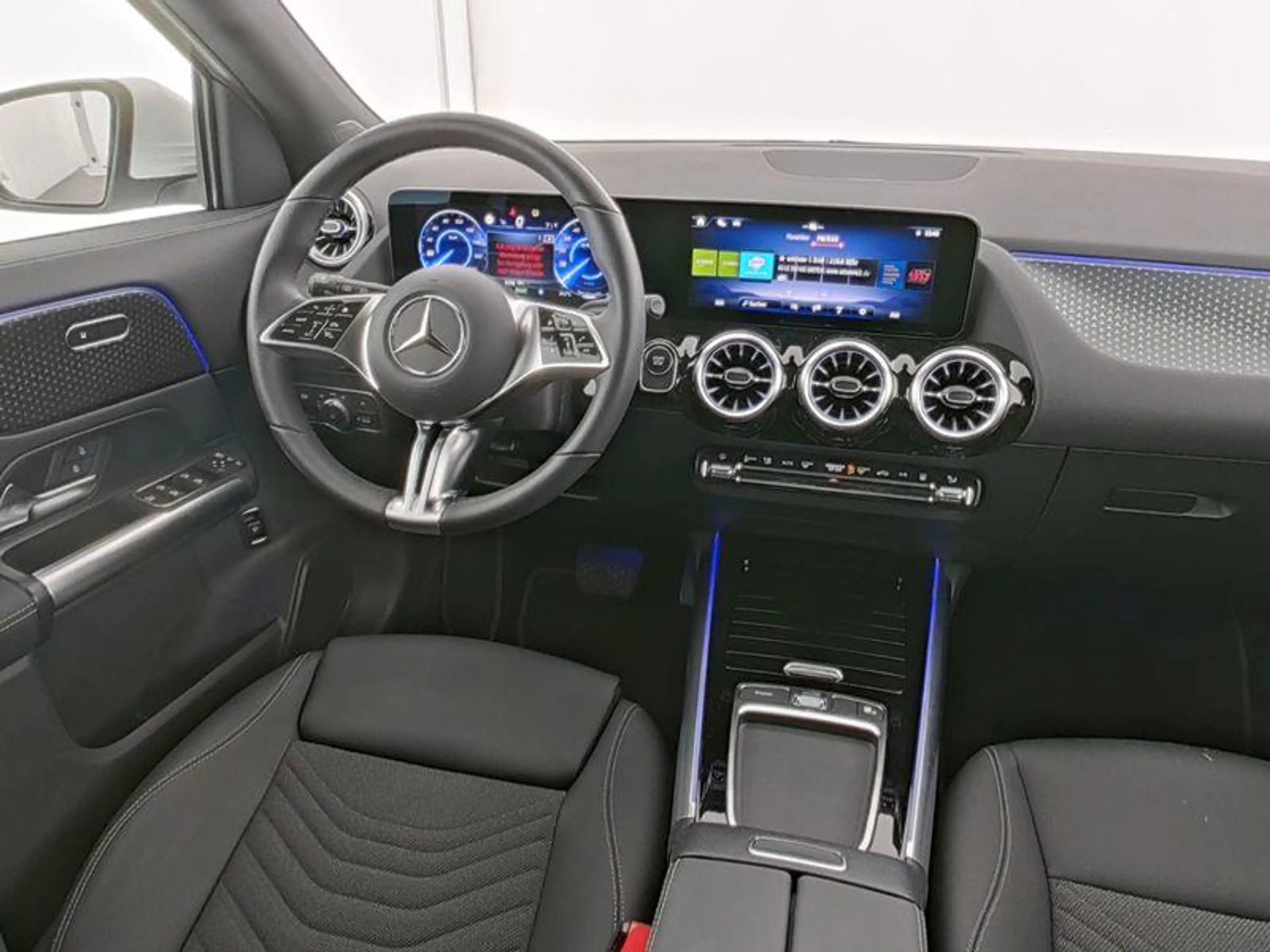 Mercedes-Benz EQA 250 +, Prog. Adv., SHZ, LHZ, Totwinkel, Rückkamera,... — photo 6