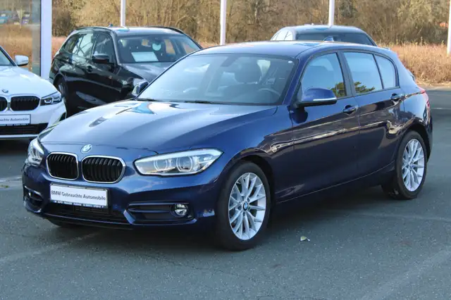 BMW 1 Series view 2