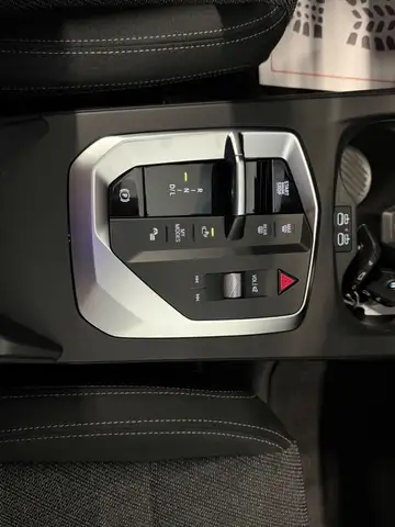 BMW 1 Series view 17