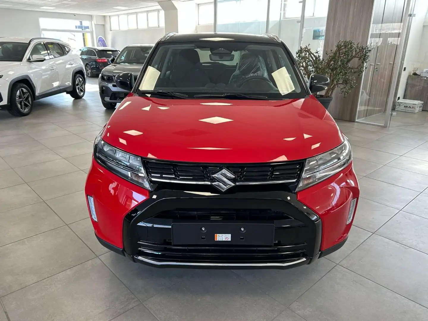 Suzuki Vitara 1.4 Hybrid 4WD AllGrip Cool+ Rosso - 2
