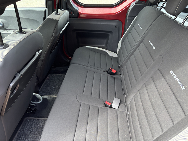 Dacia Dokker 1.3 TCe Essential Trekhaak / Carplay / Parkeersens — photo 23