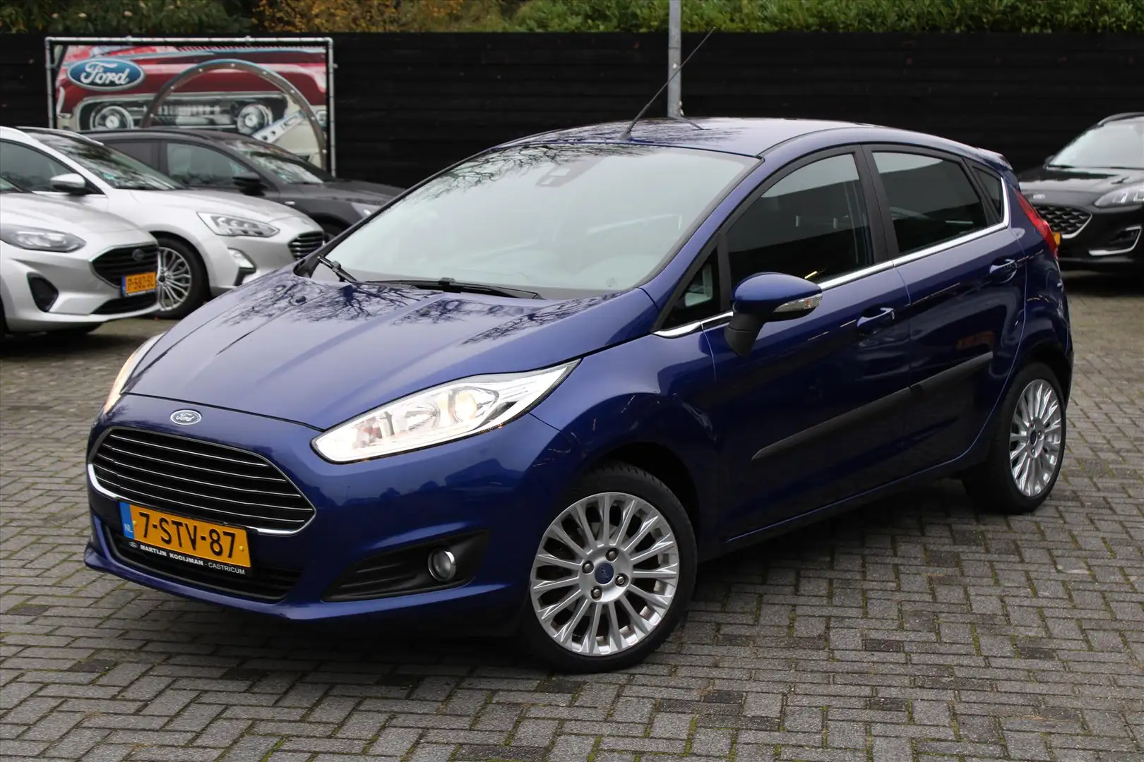 Ford Fiesta 1.0 EcoBoost 100PK 5D Automaat Titanium, Trekhaak Bleu - 1