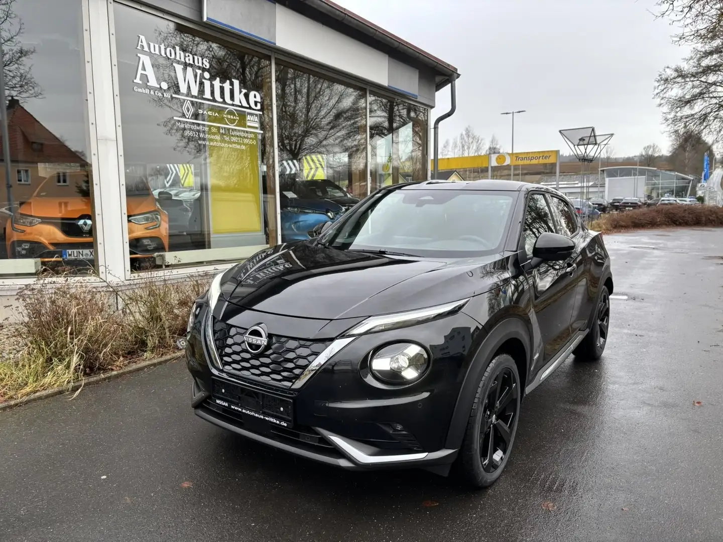 Nissan Juke F16B 1.6 HYBRID 143 PS 4AMT TEKNA Bose Noir - 1
